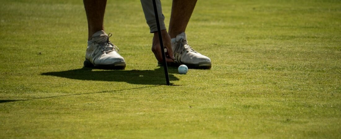 U.S. Takes 3-2 Lead Over Internationals in Presidents Cup Opener at Medinah